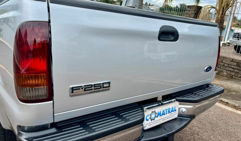 Ford F-250 XLT 4×2 [2011] cheio