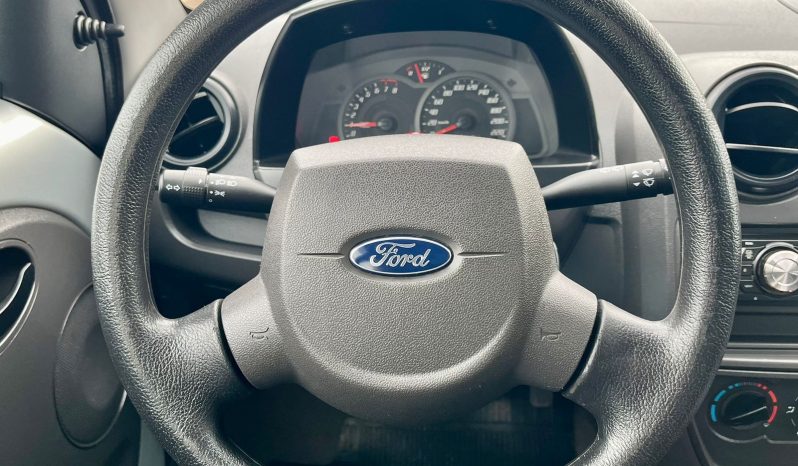 Ford Ka 1.0 flex [2013] cheio