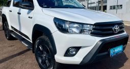 Toyota Hilux SR Challenge 4×4 [2018] #am1747