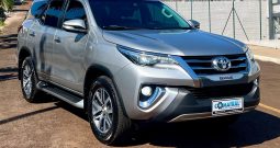 Toyota Hilux SW4 SRX 4×4 [2017]