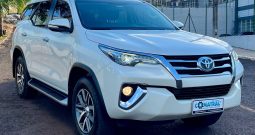 Toyota Hilux SW4 SRX 4×4 7 lugares [2016] #m1778